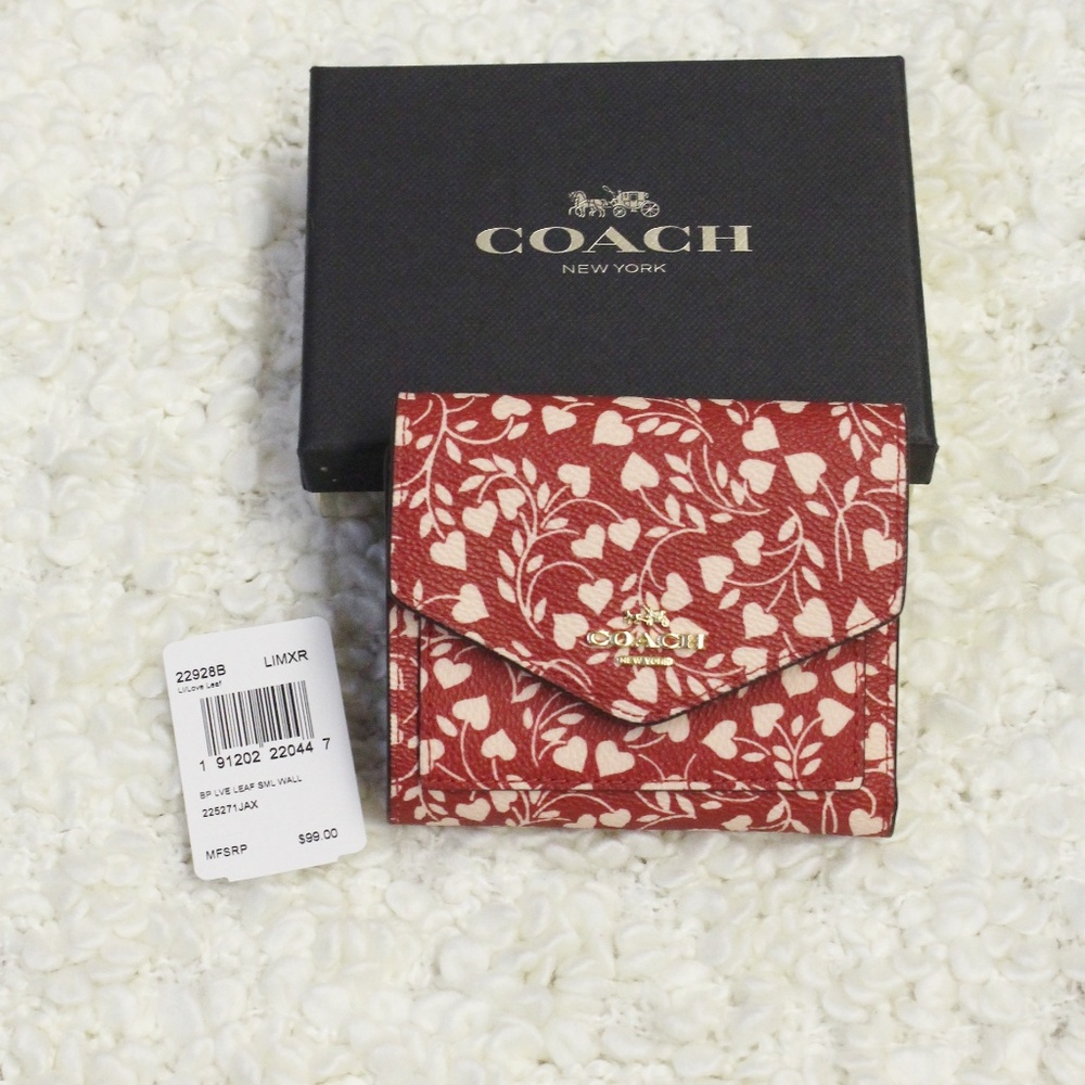 Coach Love Leaf-Print Small Boxed Canvas Wallet